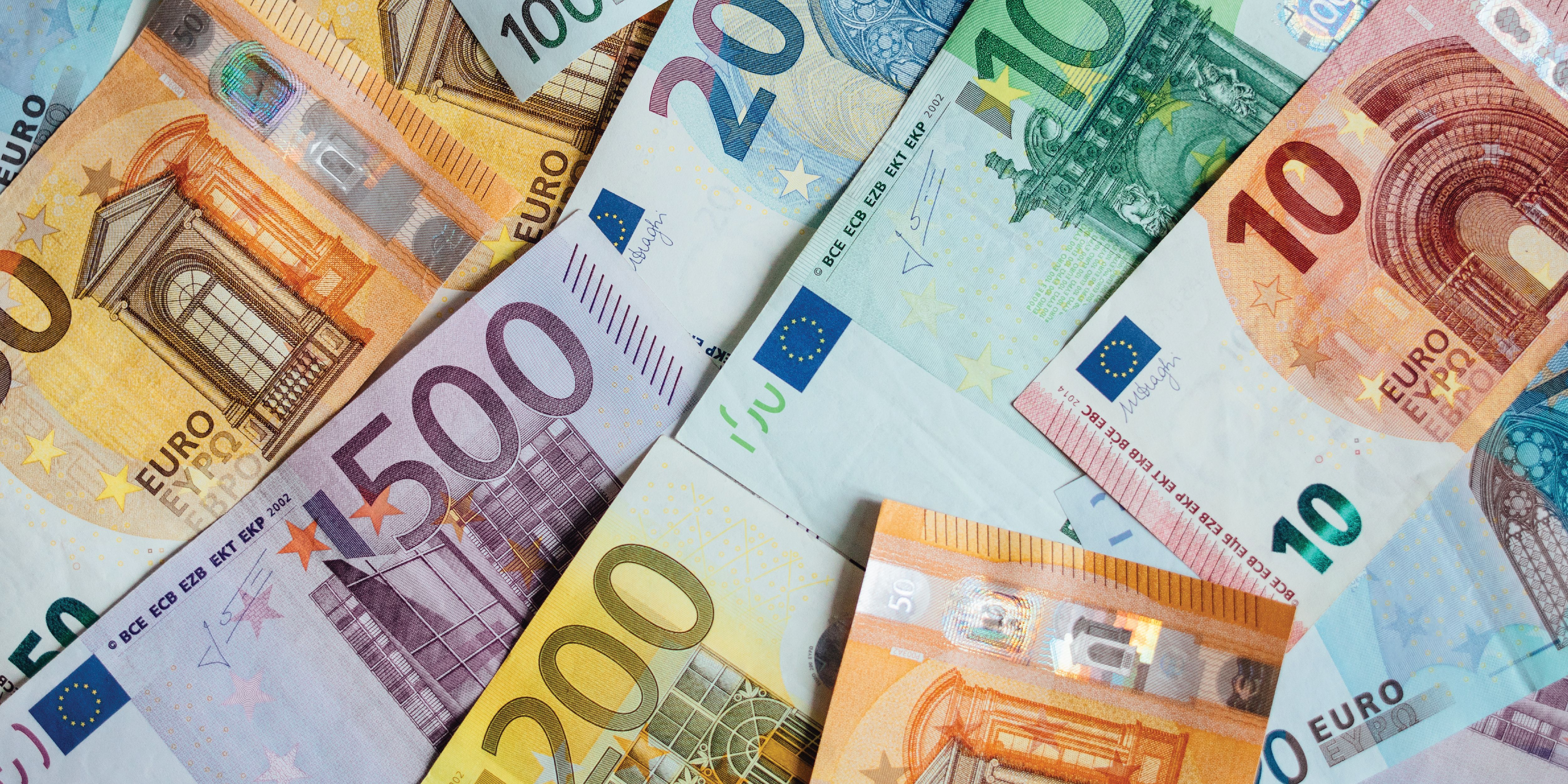 Le pesanti multe normative dell'Europa stanno tornando con forza