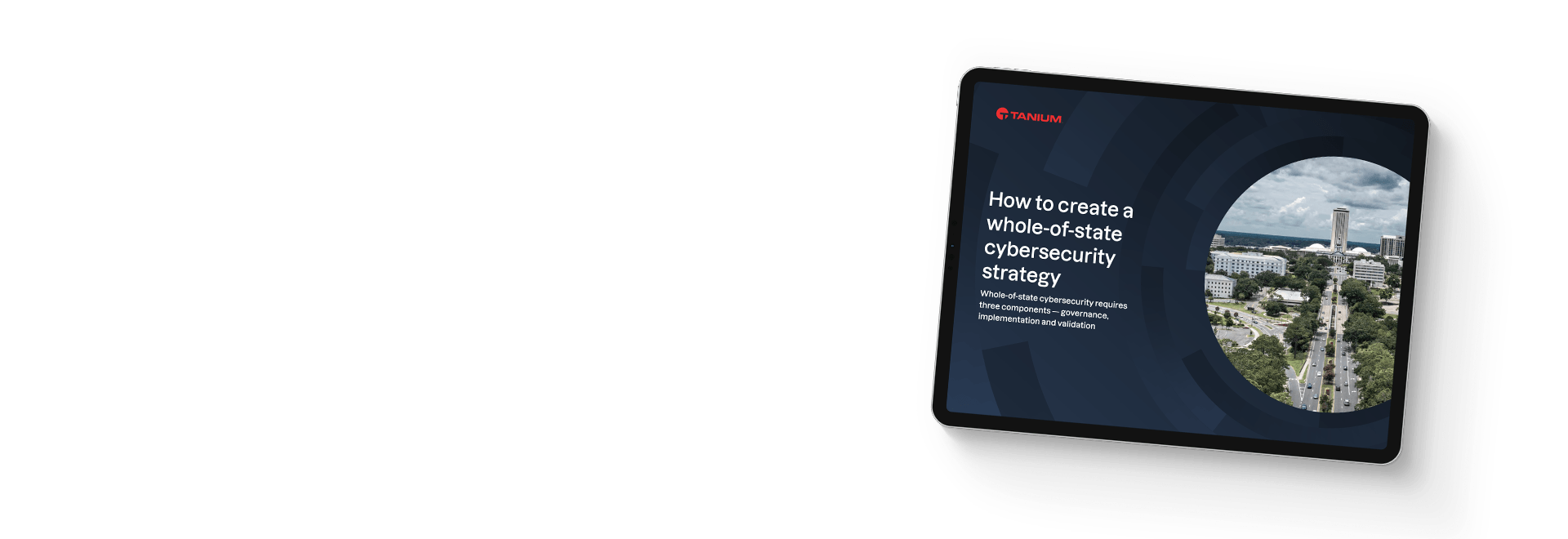 Tablet che mostra come creare una strategia di sicurezza informatica per l'intero stato