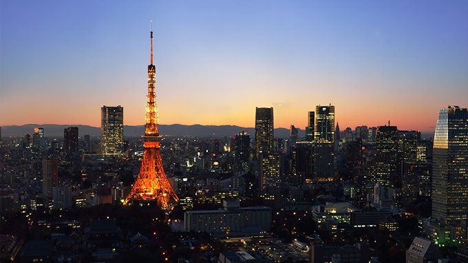 Immagine del tramonto sullo skyline di Tokyo