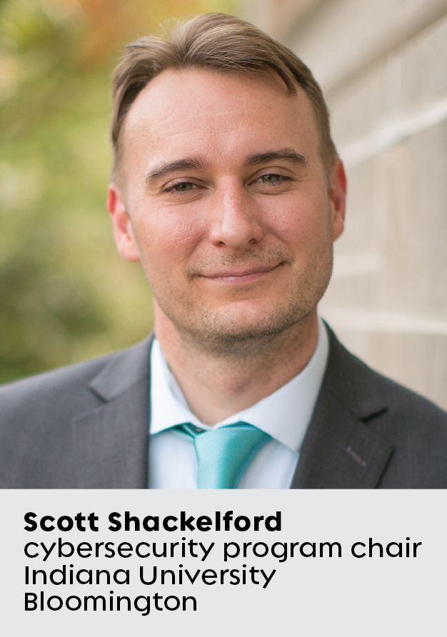 Foto in primo piano di Scott Shackelford, responsabile del programma di sicurezza informatica presso l’Università dell’Indiana a Bloomington